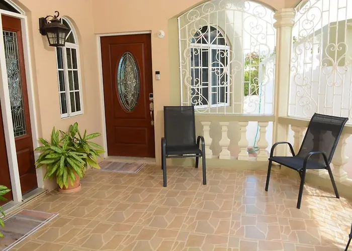 Modern Winter Retreat With Seaview Balcony & Wifi & Ac Apartment *