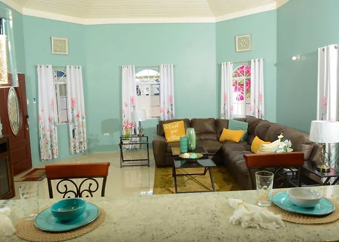 Apartment Modern Winter Retreat With Seaview Balcony & Wifi & Ac